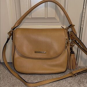 Poppy & Peonies Downtown Crossbody in Camel NEW